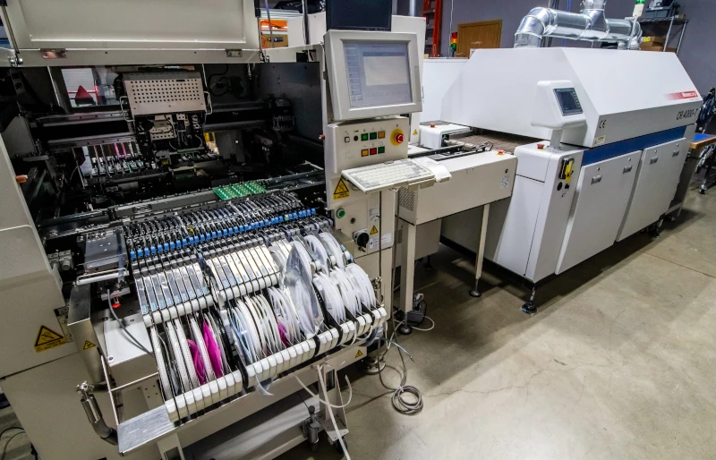 SMT line with operator